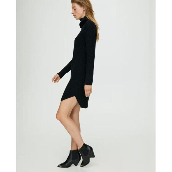 Aritzia Wilfred Free Bianca Dress 100% Merino Wool Sweater Dress Size M - Picture 4 of 12